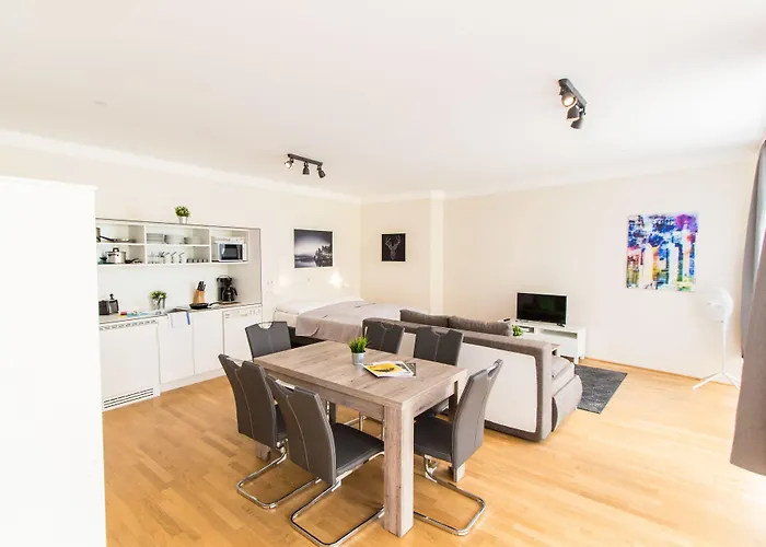 Kaiserstrasse Apartman Bécs